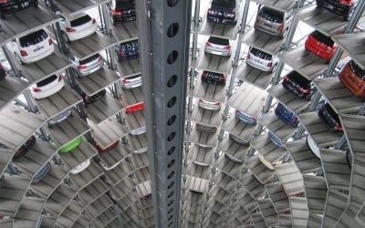 Arbeidstekort in de automotive sector: hoe digitale retail kan helpen.